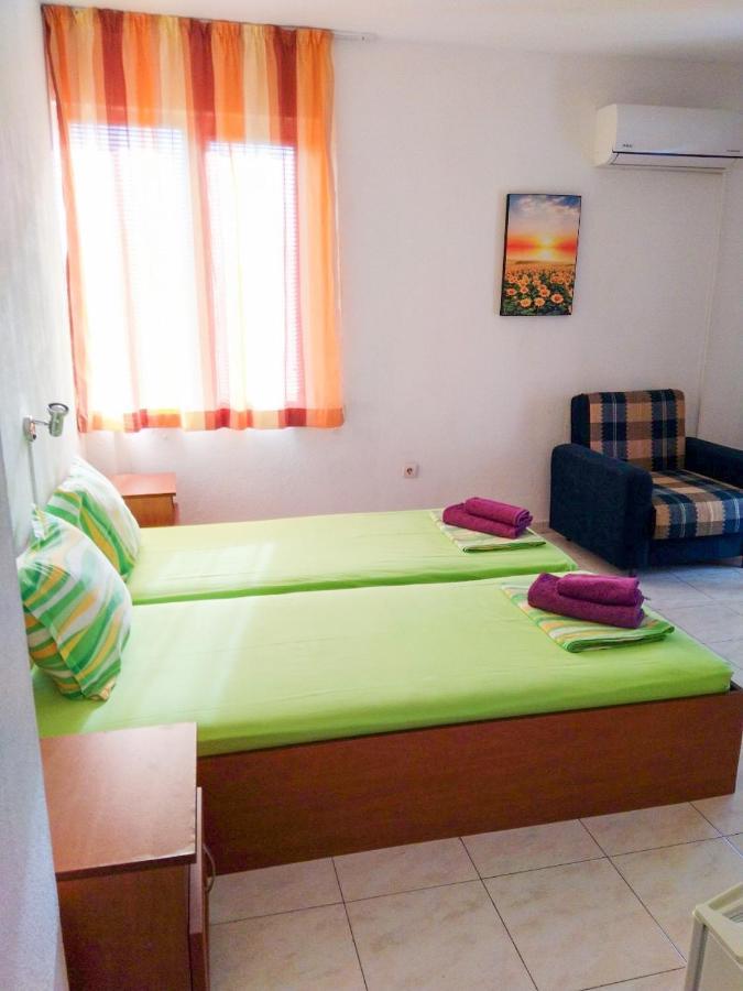 Kъща За Гости Липите Hotel Sinemoretz Ngoại thất bức ảnh